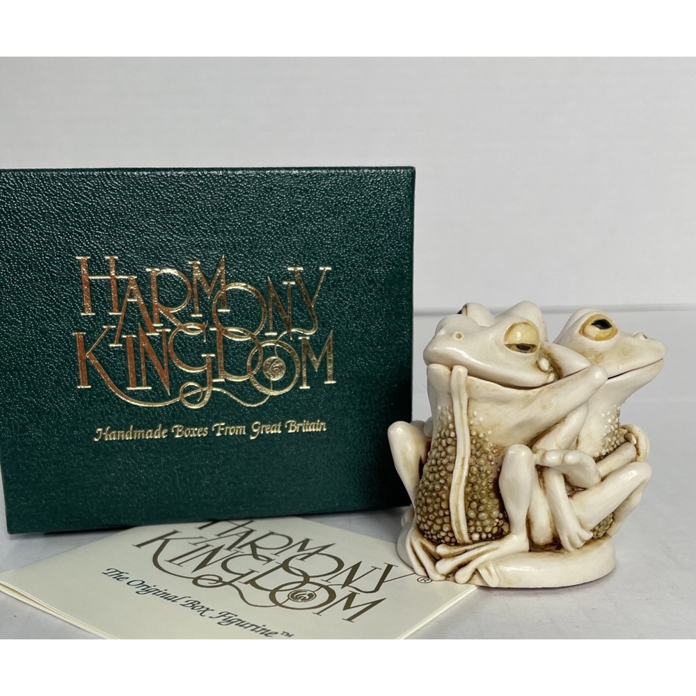 SIGNED Harmony Kingdom Tongue And Cheek Frogs UK Made Marble Resin Trinket Box